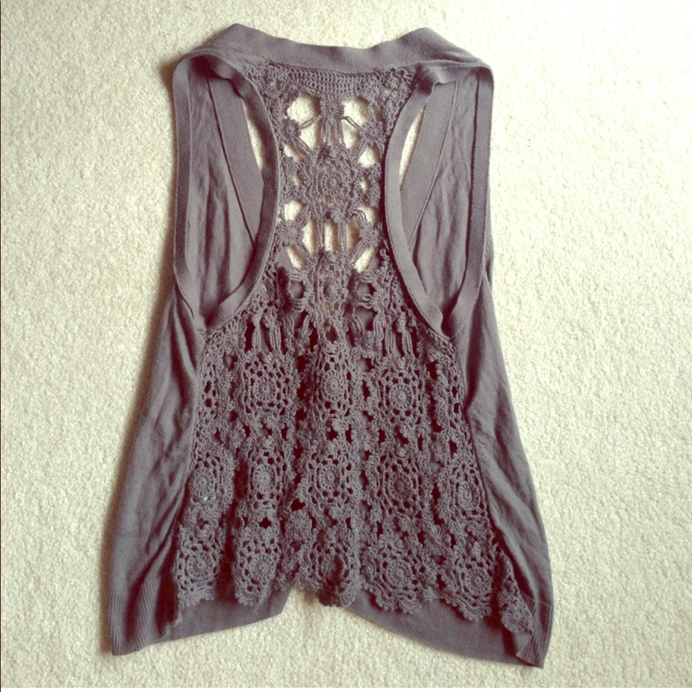 American Eagle sleeveless sweater vest